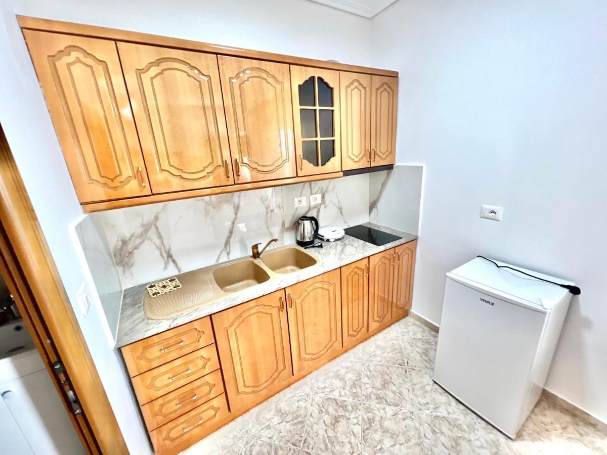 Coral Guesthouse Σαράντα Εξωτερικό φωτογραφία