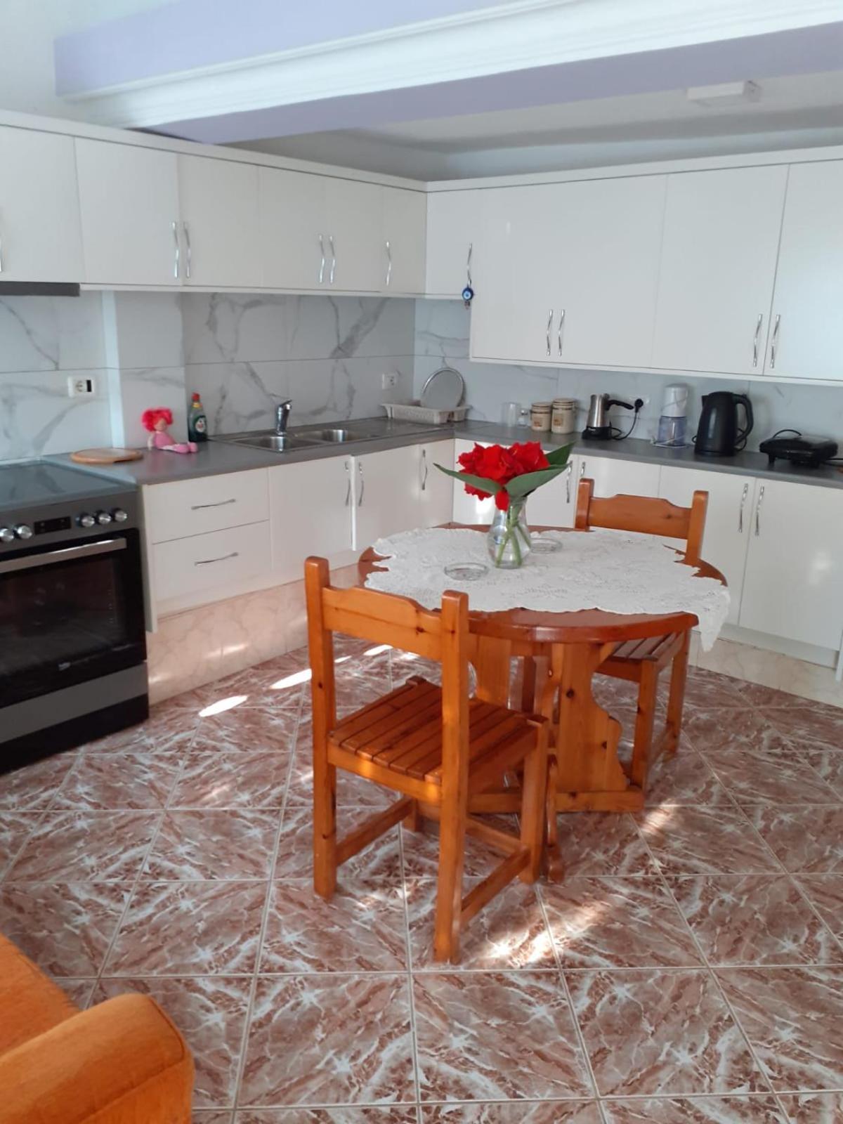 Coral Guesthouse Σαράντα Εξωτερικό φωτογραφία